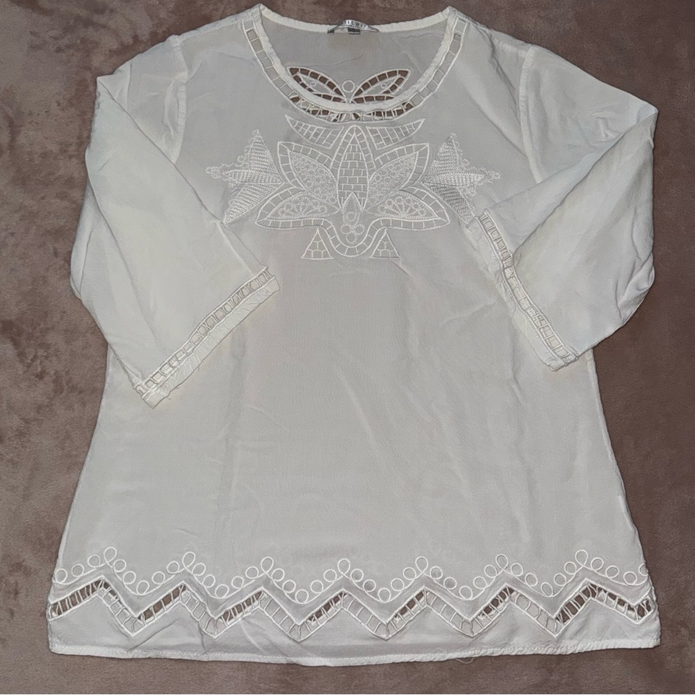 Solitaire 3/4 sleeve blouse size S
